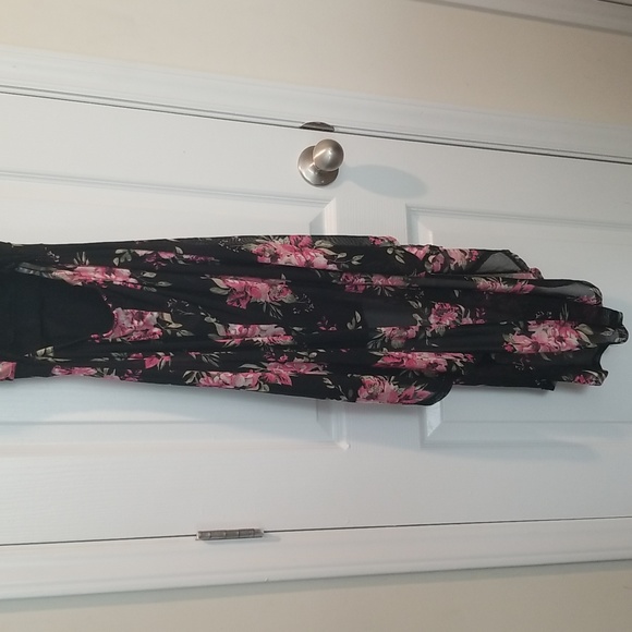 No Boundaries Floral Printed Dress - Picture 5 of 8